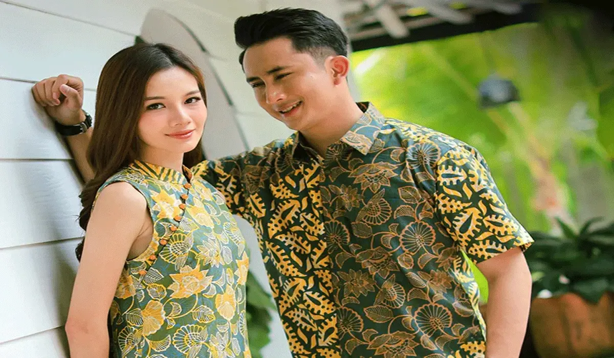 Modern Batik Today's Youth Fashion Trend